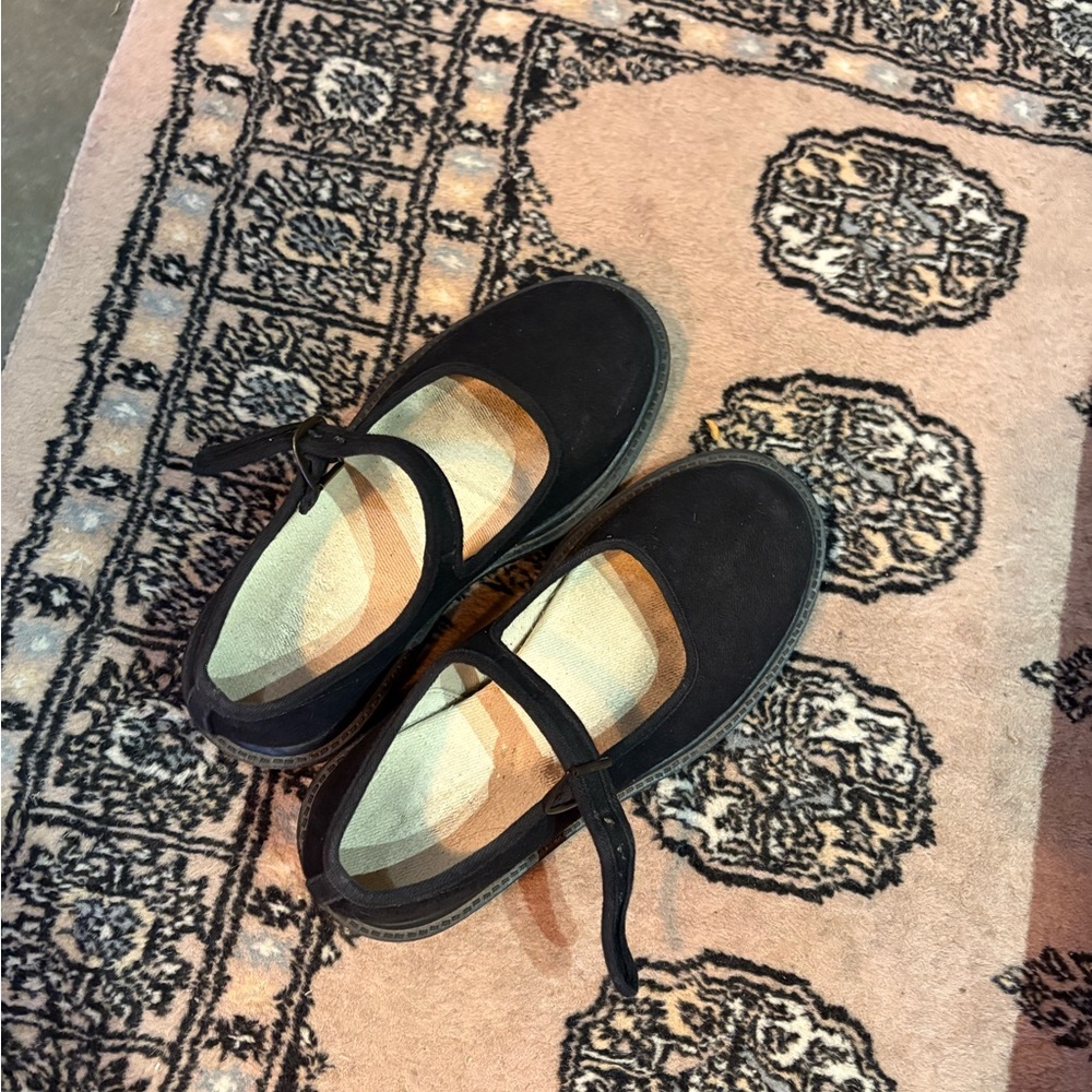 Small Lot Co Lug Sole Black Canvas Classic Mary Jane Janes Shoes! Size 37 - Picture 3 of 4